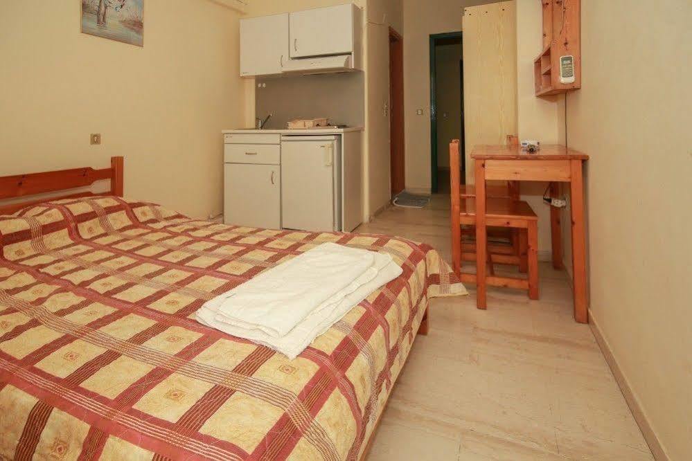 Astir Rooms Poros  Luaran gambar