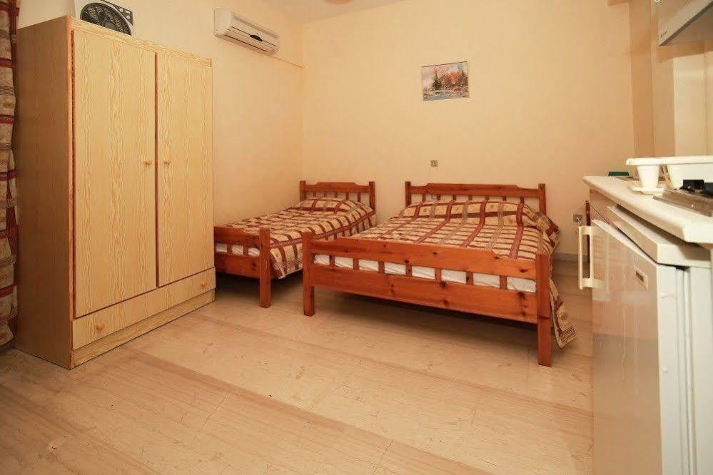 Astir Rooms Poros  Luaran gambar